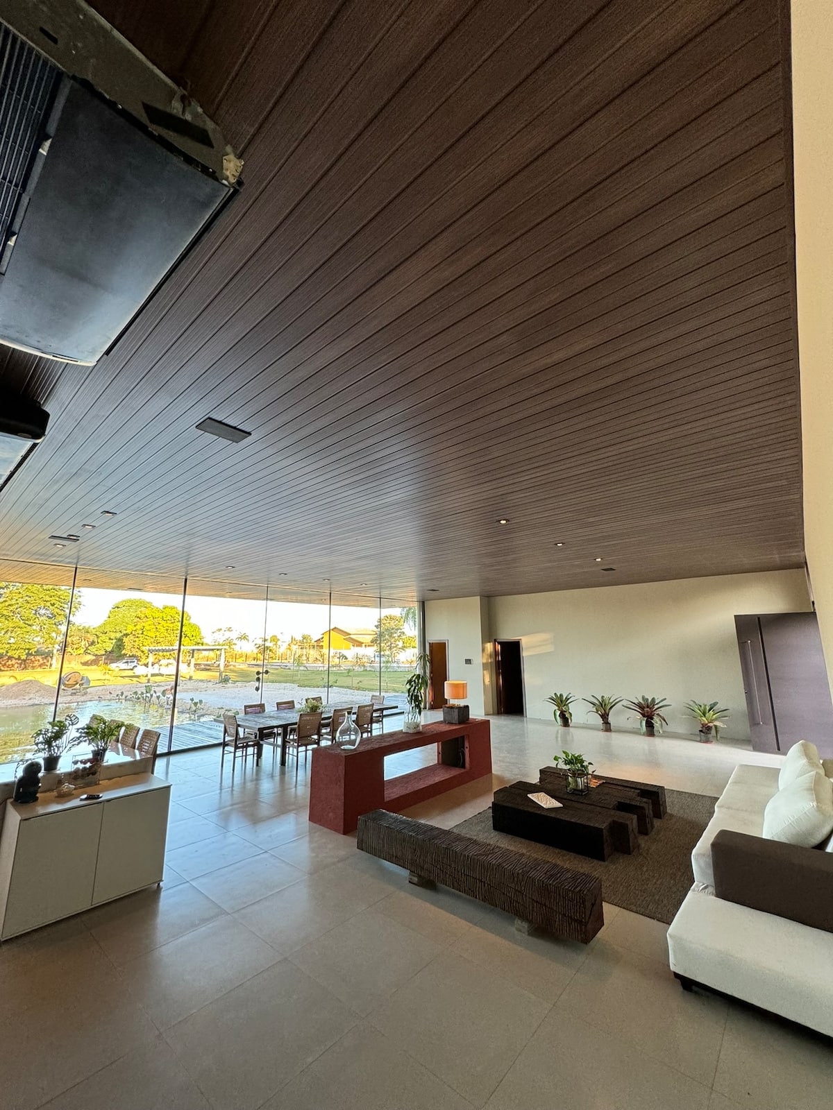 Sala da Casa Principal da Vila Bom Clima em Chapada dos Guimarães